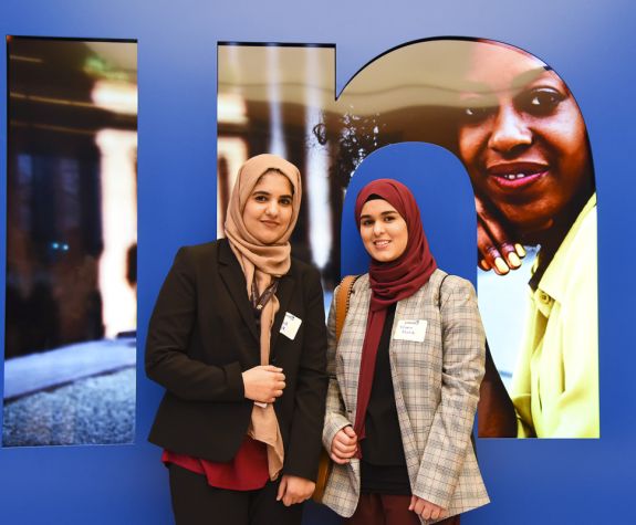 students visit LinkedIn