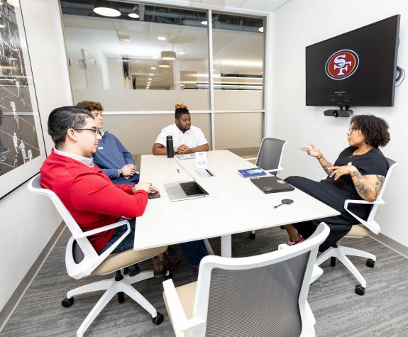 Pacific students at 49ers offices during their internship