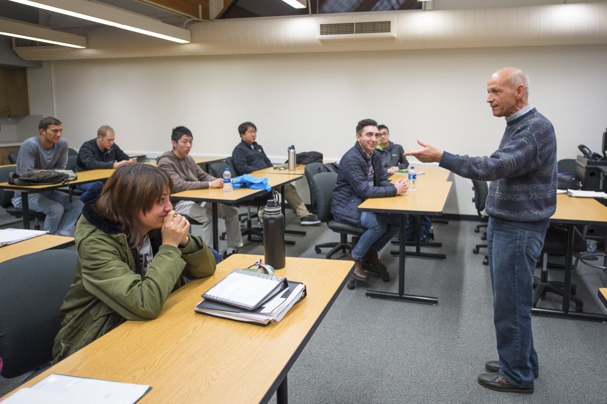 school of computer science and engineering classroom