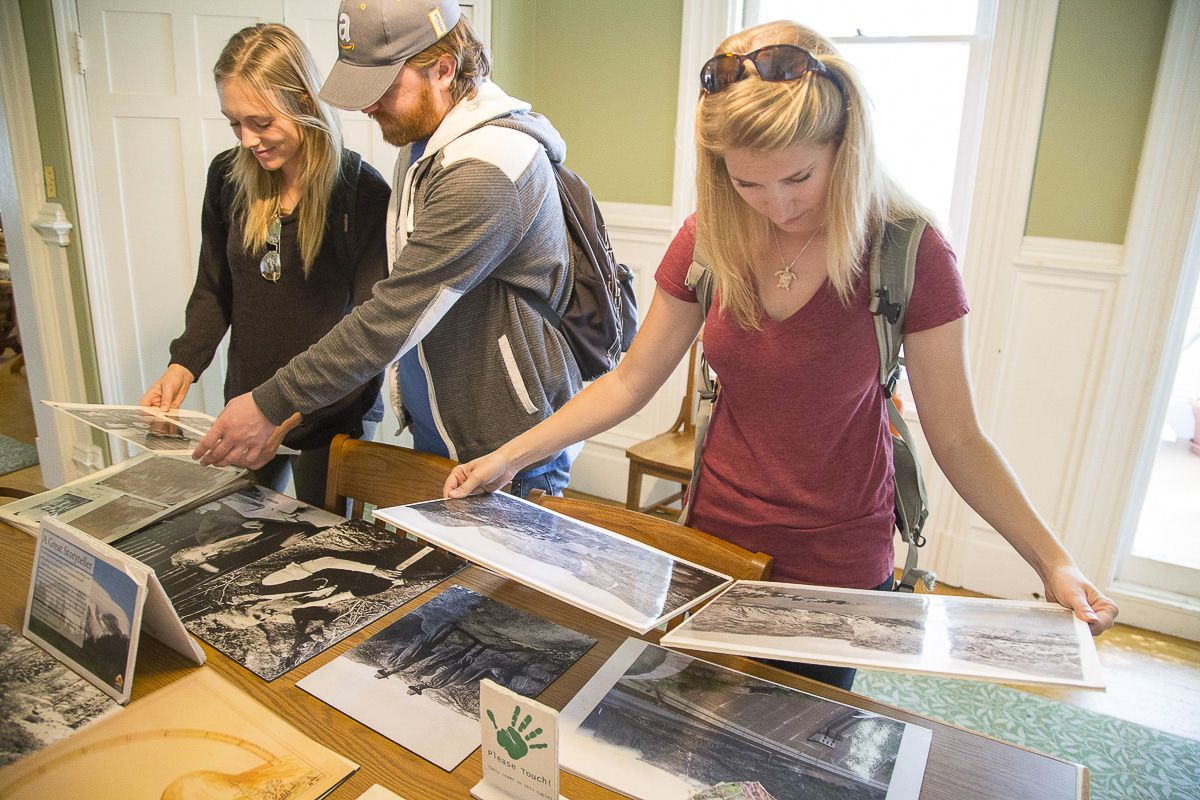 history students looking at artifacts