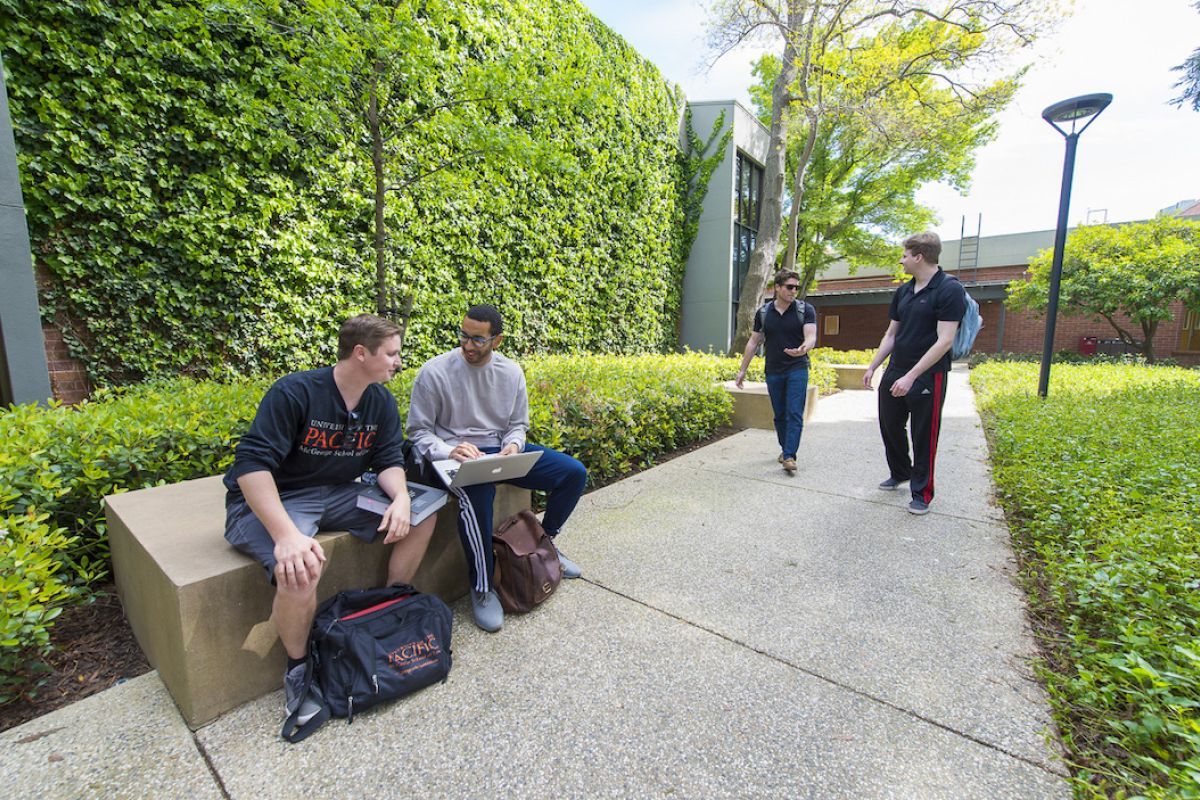 students in sacramento campus