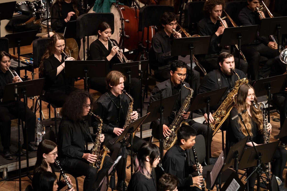 Students playing instruments during Pacific Windbands festival
