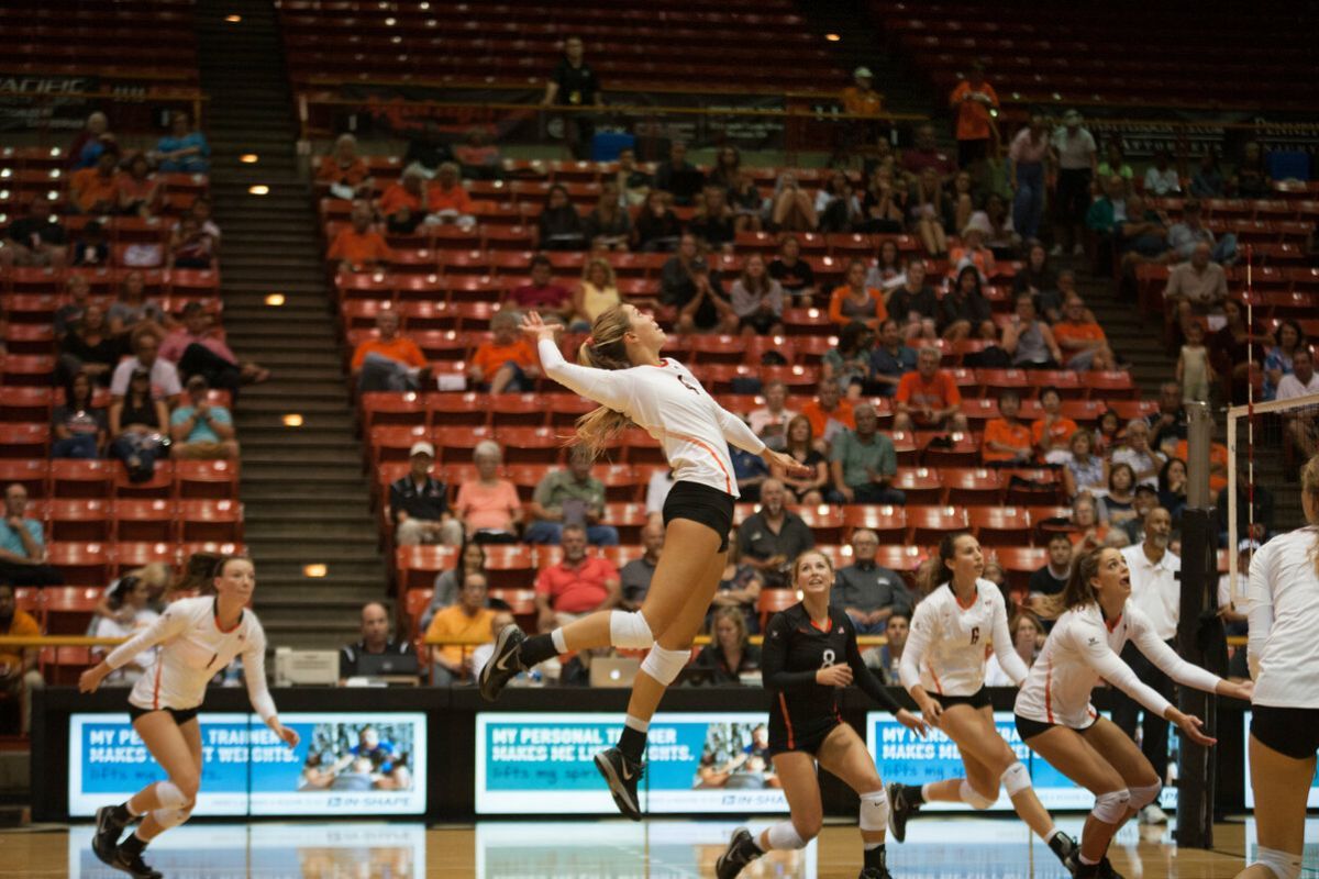 volleyball at Pacific