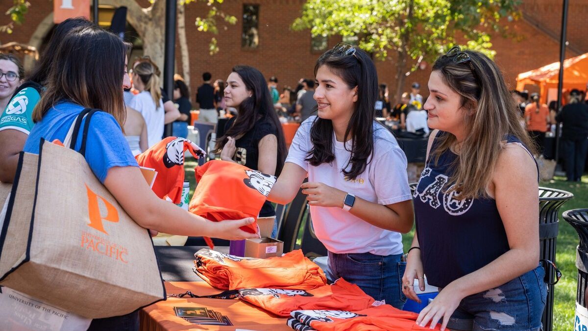 Students learn about clubs at Pacific Friday