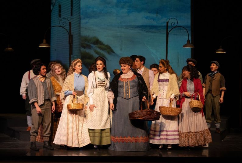 Carousel cast