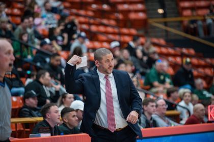 Coach Bradley Davis 