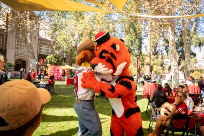 Pacificans cheer on 49ers at Touchdowns and Tigers.