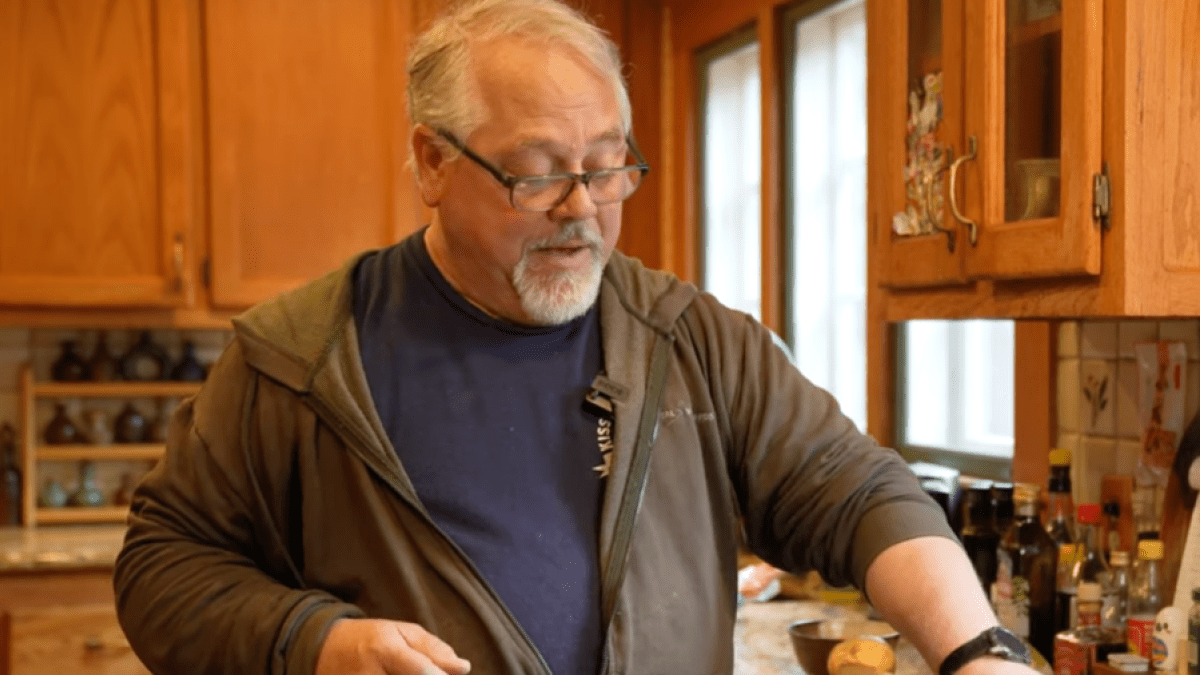 content.field_image.alt