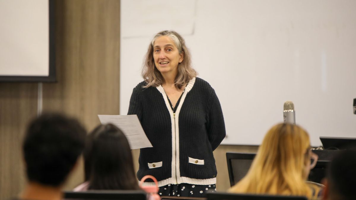 Professor Mary-Beth Moylan